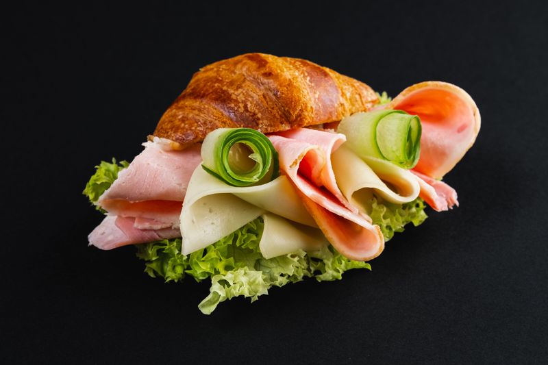 Croissant šunka sýr mini