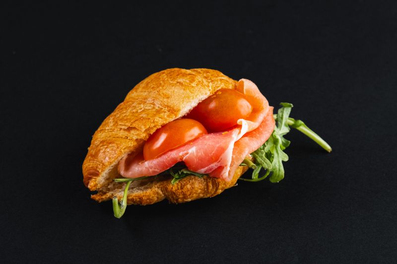 Croissant parmská šunka mini